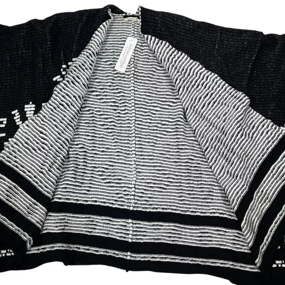 Soft Surroundings Womens Black Aztec Stretch Stitch Tribal Wrap Poncho One Size - Picture 9 of 16